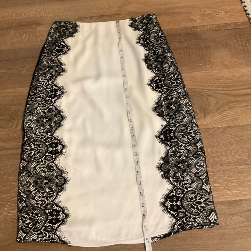 Maeve Anthropologie white black lace trim pencil skirt with side slits, 2 - Picture 5 of 9